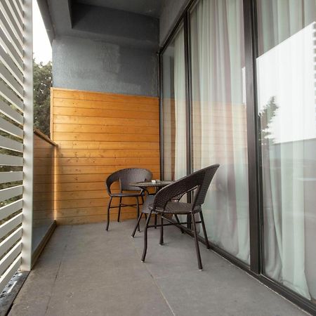 Jazz Hotel Tiflis Exterior foto