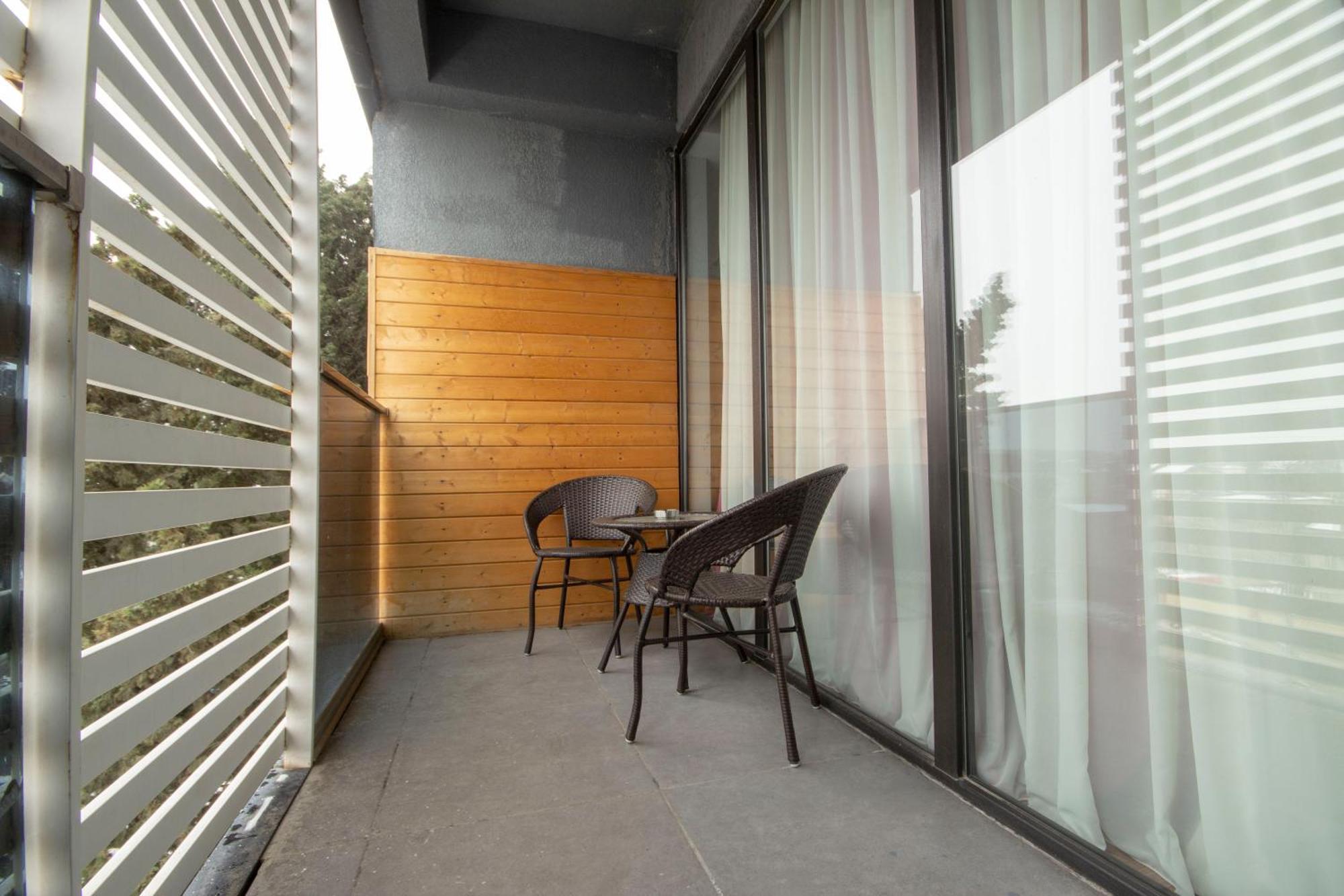 Jazz Hotel Tiflis Exterior foto