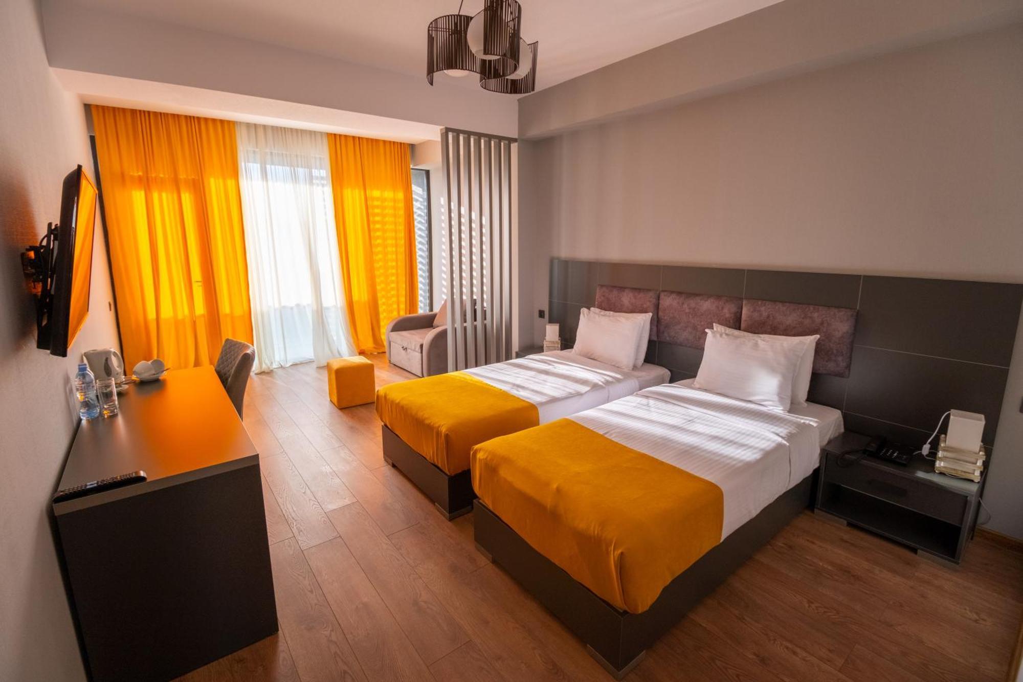 Jazz Hotel Tiflis Exterior foto